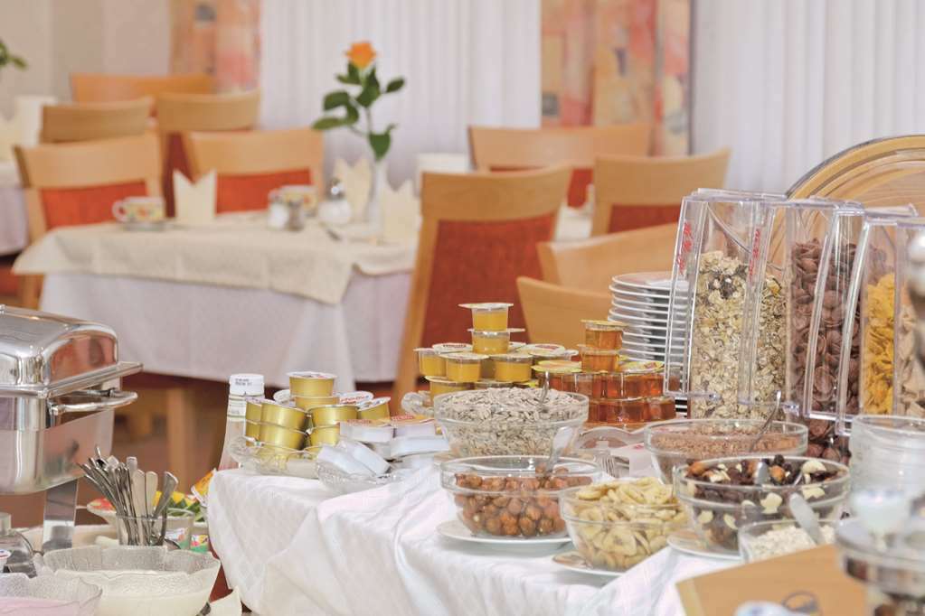Best Western Blankenburg Hotel 코부르크 레스토랑 사진